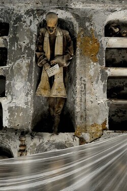 LE CATACOMBE dei cappuccini a Palermo in Sicilia. Fotografie di Giulio Azzarello &copy;2014.
