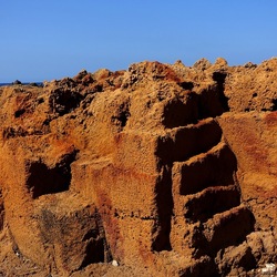 BARCARELLO. Fotografie di Giulio Azzarello ©2022. BARCARELLO. Fotografie di Giulio Azzarello ©2022.