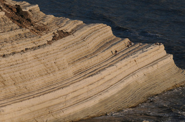 SCALA DEI TURCHI in Sicilia. Fotografie di Giulio Azzarello &copy;2014.
