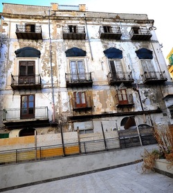 CENTRO STORICO di PALERMO. Fotografia di Giulio Azzarello &copy;2018.