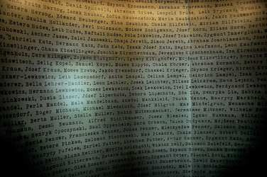 IL MUSEO SCHINDLER a Cracovia. Fotografie di Giulio Azzarello ©2016. IL MUSEO SCHINDLER a Cracovia. Fotografie di Giulio Azzarello ©2016.