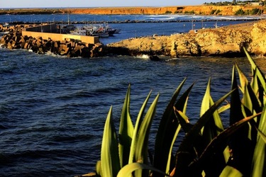 TRAMONTI Sicilia. Fotografie di Giulio Azzarello &copy;2020.