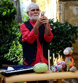 LA MACCHINA DEI SOGNI di Mimmo Cuticchio. Fotografie di Giulio Azzarello ©2020. LA MACCHINA DEI SOGNI di Mimmo Cuticchio. Fotografie di Giulio Azzarello ©2020.