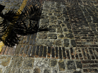 POLIZZI GENEROSA in Sicilia. Fotografie di Giulio Azzarello ©2014. POLIZZI GENEROSA in Sicilia. Fotografie di Giulio Azzarello ©2014.