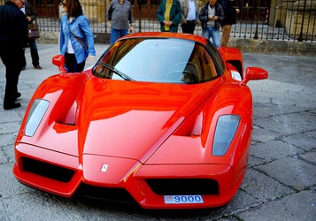 FERRARI in mostra. Fotografie di Giulio Azzarello ©2016.
