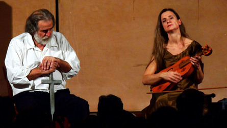 CARLO MAGNO spettacolo epico di e con Mimmo Cuticchio. Fotografie di Giulio Azzarello &copy;2014.