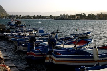 LUOGHI SICILIANI fotografie di Giulio Azzarello ©2020