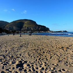 MONDELLO di inverno. Fotografie di Giulio Azzarello &copy;2016.
