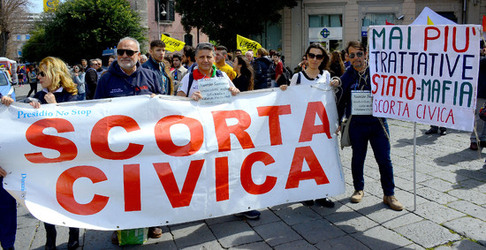 LIBERA giornata della memoria a Messina. 21 Marzo 2106. Fotografie di Giulio Azzarello ©. LIBERA giornata della memoria a Messina. 21 Marzo 2106. Fotografie di Giulio Azzarello ©.