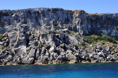 ISOLA DI FAVIGNANA in Sicilia. Visioni panoramiche o particolari. Fotografie di Giulio Azzarello ©2014. ISOLA DI FAVIGNANA in Sicilia. Visioni panoramiche o particolari. Fotografie di Giulio Azzarello ©2014.