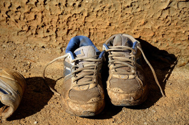 SCARPE di persone povere. Fotografie di Giulio Azzarello &copy;2016.
