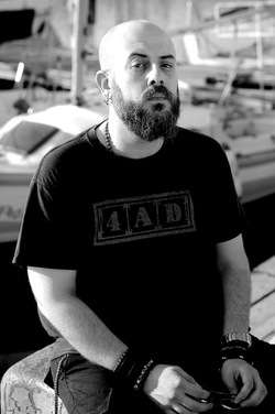 ALESSIO BOSCO artista musicista compositore. Fotografie di Giulio Azzarello &copy;2018.