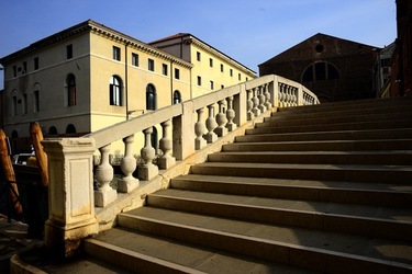 VENEZIA fotografie di Giulio Azzarello ©2022.