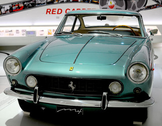 MUSEO ENZO FERRARI di Modena. Fotografie di Giulio Azzarello &copy;2016.