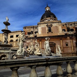 PALERMO. Fotografie di Giulio Azzarello ©2022. PALERMO. Fotografie di Giulio Azzarello ©2022.