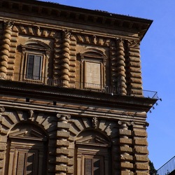 FIRENZE fotografie di Giulio Azzarello &copy;2022.