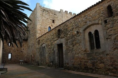 CASTELLO DI SALEMI in Sicilia. Fotografie di Giulio Azzarello &copy;2014.