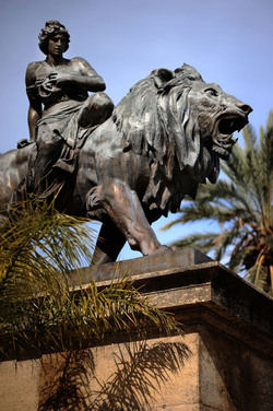 TEATRO Massimo di Palermo visioni panoramiche e particolari. Fotografie di Giulio Azzarello ©2014. TEATRO Massimo di Palermo visioni panoramiche e particolari. Fotografie di Giulio Azzarello ©2014.