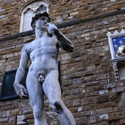 FIRENZE fotografie di Giulio Azzarello &copy;2022.