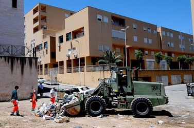 IL QUARTIERE ZEN di Palermo. Fotografie di Giulio Azzarello ©2014. IL QUARTIERE ZEN di Palermo. Fotografie di Giulio Azzarello ©2014.