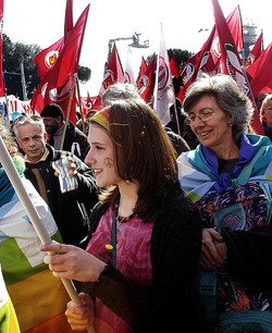 MANIFESTAZIONE per la PACE. Fotografie di Giulio Azzarello ©2014. MANIFESTAZIONE per la PACE. Fotografie di Giulio Azzarello ©2014.