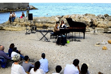 PIANOFORTE fotografie di Giulio Azzarello &copy;2020.