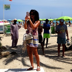 PARATA. Fotografie di Giulio Azzarello &copy;2023.