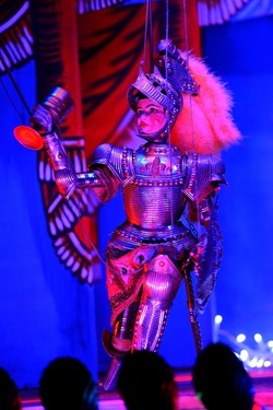 OPERA dei PUPI di Mimmo e Giacomo Cuticchio. Fotografia di Giulio Azzarello ©2020. OPERA dei PUPI di Mimmo e Giacomo Cuticchio. Fotografia di Giulio Azzarello ©2020.