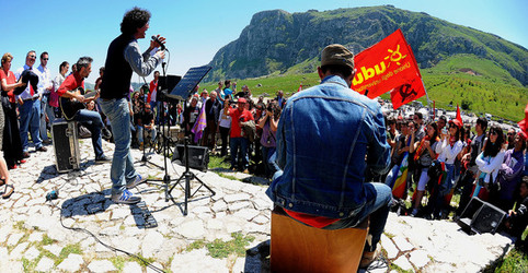PORTELLA della Ginestra in Sicilia. Fotografie di Giulio Azzarello &copy;2014.