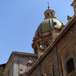 PALERMO. Fotografie di Giulio Azzarello &copy;2022.