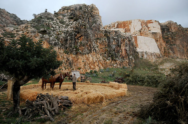 IL PRESEPE VIVENTE DI CUSTONACI in Sicilia. Fotografie di Giulio Azzarello ©2014. IL PRESEPE VIVENTE DI CUSTONACI in Sicilia. Fotografie di Giulio Azzarello ©2014.