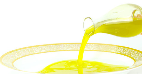 OLIO DI OLIVA di Sicilia. Fotografie di Giulio Azzarello &copy;2016.