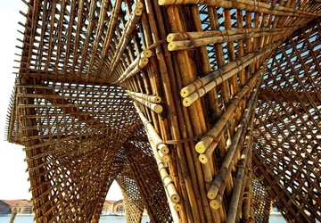 STRUTTURA di LEGNO BIENNALE di ARCHITETTURA di VENEZIA. Foto di G.Azzarello ©2018. STRUTTURA di LEGNO BIENNALE di ARCHITETTURA di VENEZIA. Foto di G.Azzarello ©2018.