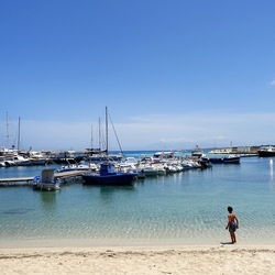 SAN VITO LO CAPO. Fotografie di Giulio Azzarello ©2023. SAN VITO LO CAPO. Fotografie di Giulio Azzarello ©2023.