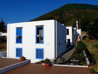 ISOLA DI SALINA arcipelago delle Eolie in Sicilia. Fotografie di Giulio Azzarello ©2014. ISOLA DI SALINA arcipelago delle Eolie in Sicilia. Fotografie di Giulio Azzarello ©2014.