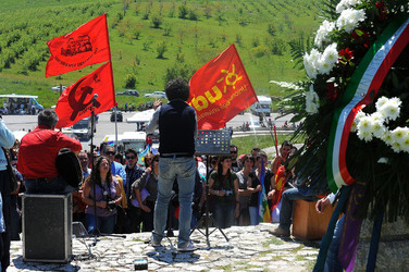 PORTELLA della Ginestra in Sicilia. Fotografie di Giulio Azzarello &copy;2014.