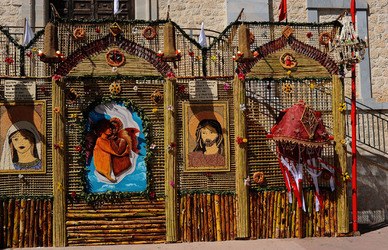 GLI ARCHI DI PASQUA a San Biagio Platani in Sicilia. Fotografie di Giulio Azzarello &copy;2014.