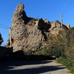 RUDERE DI PIETRA. Fotografie di Giulio Azzarello &copy;2022.