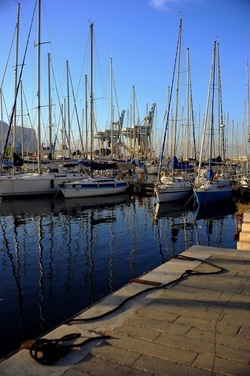 LA CALA di PALERMO fotografie di Giulio Azzarello ©2018. LA CALA di PALERMO fotografie di Giulio Azzarello ©2018.