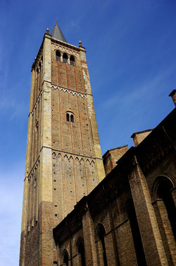PARMA centro storico. Fotografie di Giulio Azzarello &copy;2016.