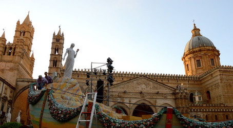 SANTA ROSALIA il festino della patrona di Palermo alcuni momenti. Fotografie di Giulio Azzarello ©2014. SANTA ROSALIA il festino della patrona di Palermo alcuni momenti. Fotografie di Giulio Azzarello ©2014.