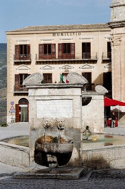 PALAZZO ADRIANO in provincia di Agrigento. Fotografie di Giulio Azzarello &copy;2014.