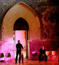 Mimmo Cuticchio in un suo spettacolo. Fotografie di Giulio Azzarello &copy;2017.