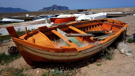 BARCHE. Fotografie di Giulio Azzarello ©2022.
