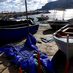 MONDELLO. Fotografe di Giulio Azzarello &copy;2023.