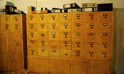 IL MUSEO SCHINDLER a Cracovia. Fotografie di Giulio Azzarello ©2016. IL MUSEO SCHINDLER a Cracovia. Fotografie di Giulio Azzarello ©2016.