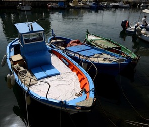 BARCHE da PESCA fotografie di Giulio Azzarello &copy;2019.