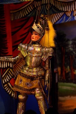 OPERA dei PUPI di Mimmo e Giacomo Cuticchio. Fotografia di Giulio Azzarello ©2020. OPERA dei PUPI di Mimmo e Giacomo Cuticchio. Fotografia di Giulio Azzarello ©2020.