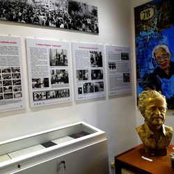 PEPPINO IMPASTATO. Fotografie di Giulio Azzarello ©2022. PEPPINO IMPASTATO. Fotografie di Giulio Azzarello ©2022.