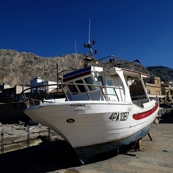 ISOLA. Fotografie di Giulio Azzarello &copy;2024.